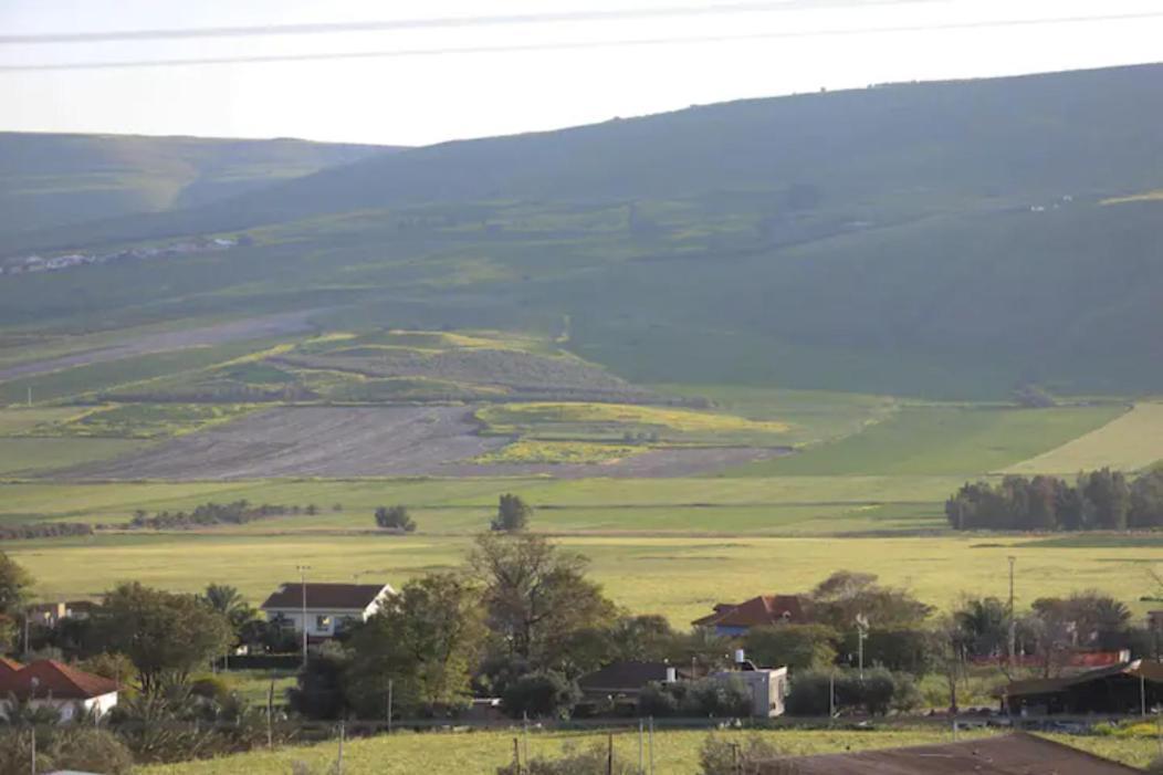 בגג העמק On The Roof Of The Valley Sirguniyah Kültér fotó